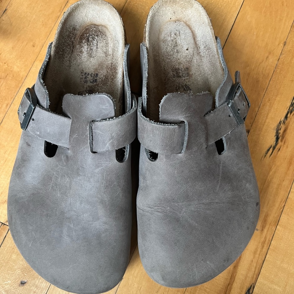 Birkenstock Boston Oiled Leather Iron Size: EU 38 / US 7-7.5 Width: Regular